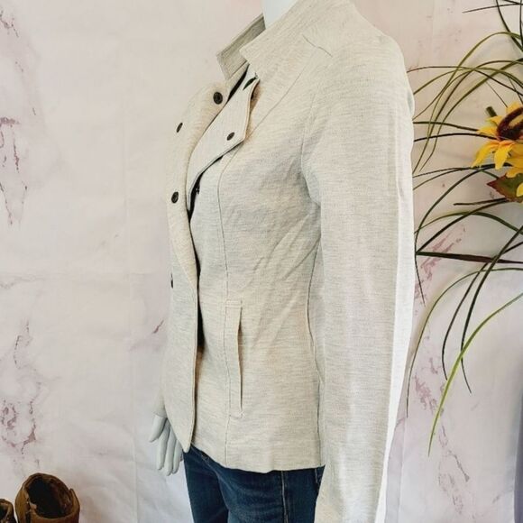 Cabi double breasted heathered cream color jacket - Picture 9 of 12